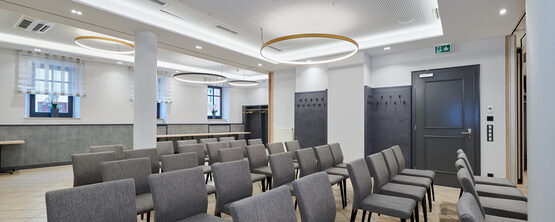 Walhallastube Tagungsraum im Forsters Posthotel Walhallastube Tagungen Seminare
